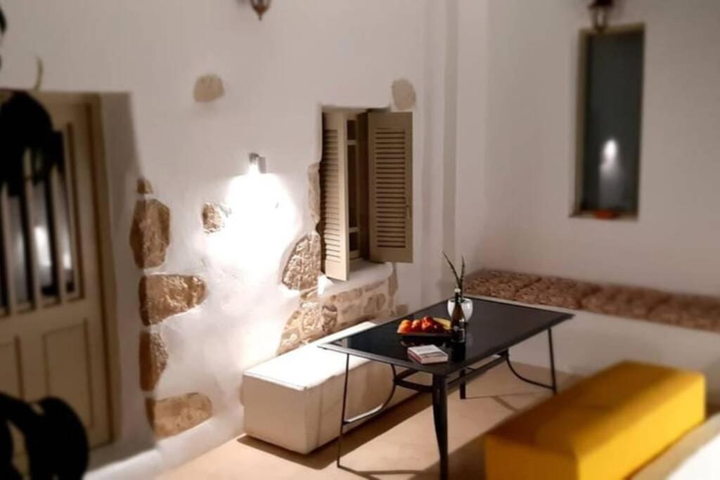 Sonia'S Luxury Apartment With Jacuzzi Kamilari Dış mekan fotoğraf