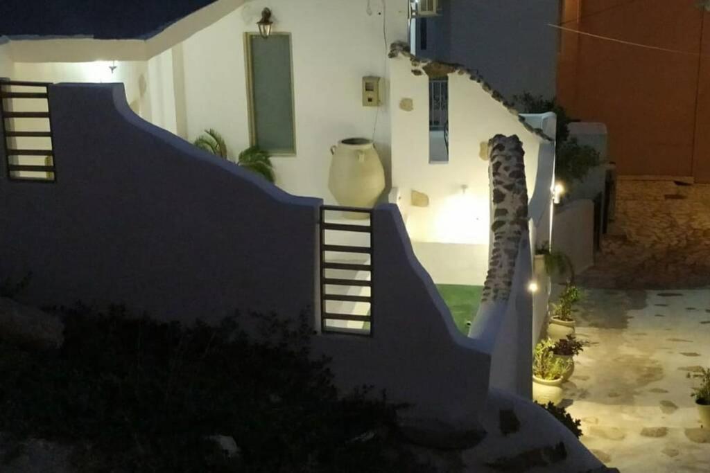 Sonia'S Luxury Apartment With Jacuzzi Kamilari Dış mekan fotoğraf