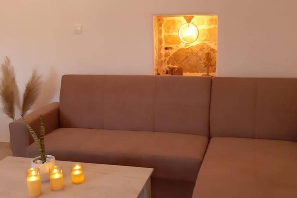 Sonia'S Luxury Apartment With Jacuzzi Kamilari Dış mekan fotoğraf