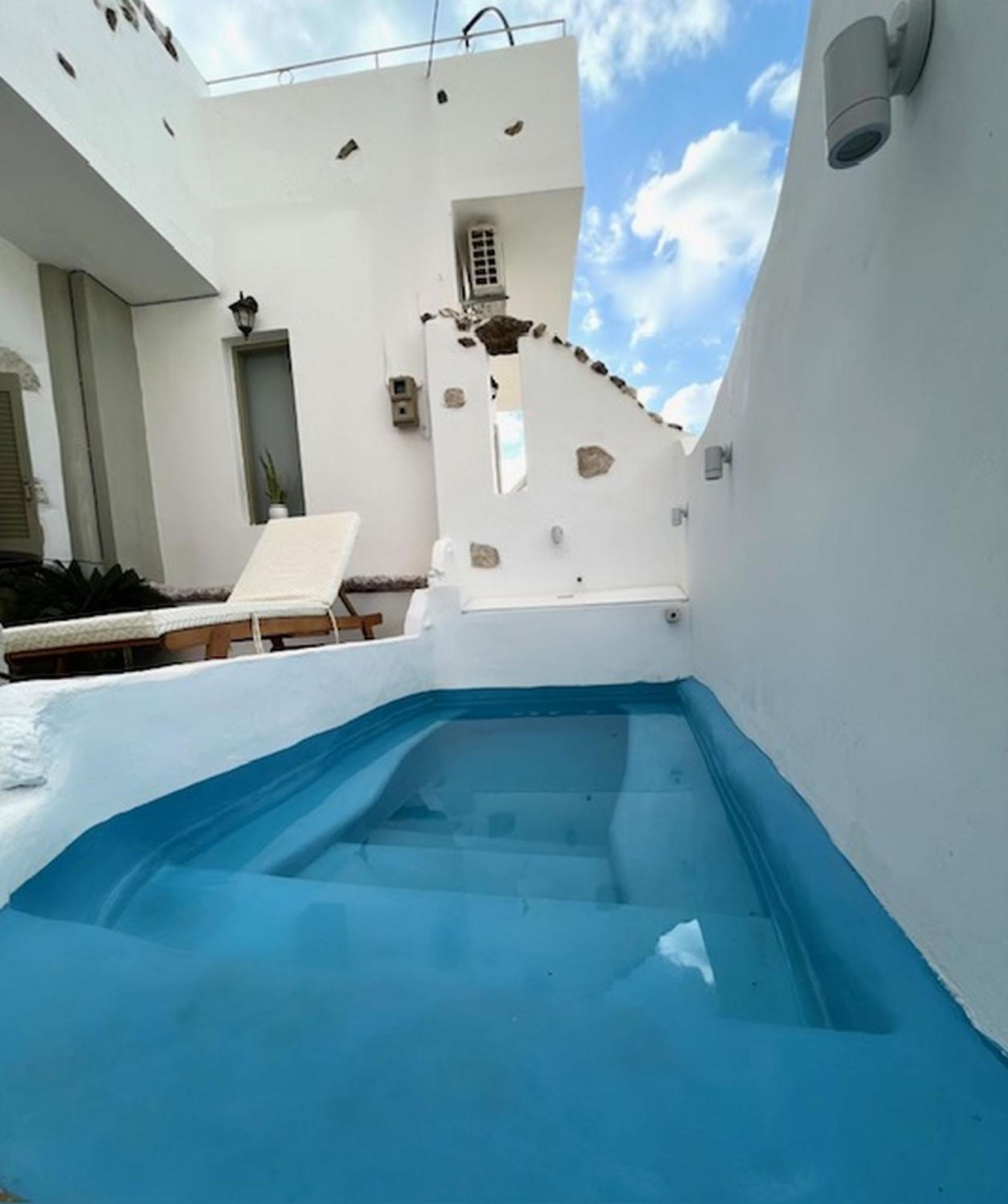 Sonia'S Luxury Apartment With Jacuzzi Kamilari Dış mekan fotoğraf