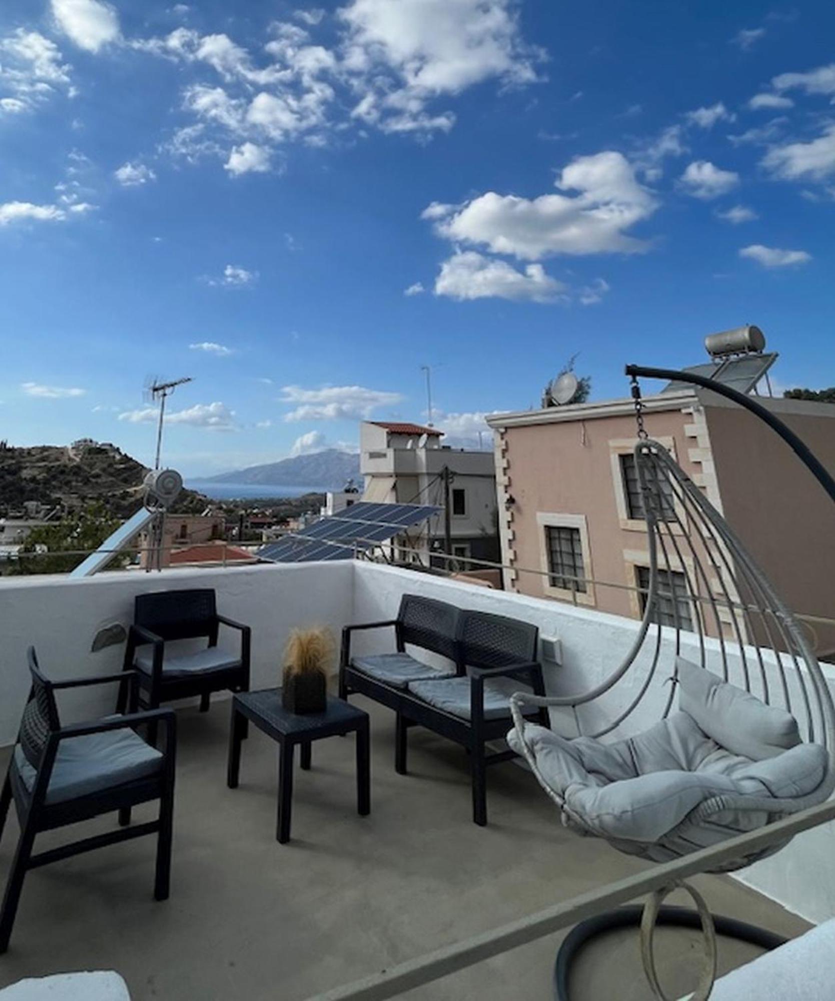 Sonia'S Luxury Apartment With Jacuzzi Kamilari Dış mekan fotoğraf